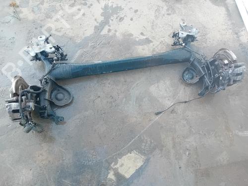 Used Rear axle RENAULT GRAND SCÉNIC IV (R9_) 1.3 TCe 115 (R9N9) (115 hp) 25881224