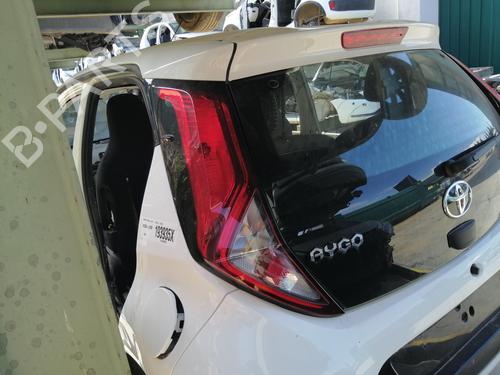 Left taillight TOYOTA AYGO (_B4_) 1.0 VVTi (KGB40) | BP28191522C34 