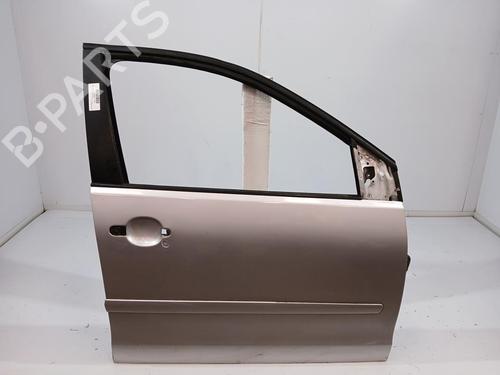 Porta frente direita VW POLO IV (9N_, 9A_) 1.2 12V (69 hp) 31160411