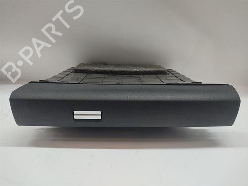 Used Glove box Glove box 31071893 31071893
