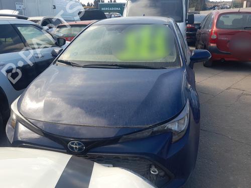 Brugte TOYOTA COROLLA Saloon (_E21_) 1.6 VVTi (ZRE210) (122 hp) 4016915