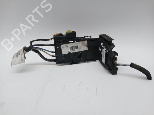 Used Fuse box Fuse box 38603620 38603620