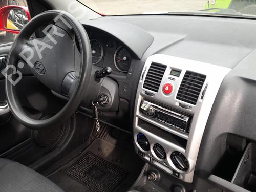 Left front door HYUNDAI GETZ (TB) 1.5 CRDi | BP27613348C2 