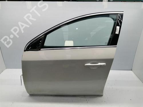 left-front-door-volvo-s60-ii-134-2010-2011-2012-2013-2014-2015-2016-2017-2018-2019-31146594 main image