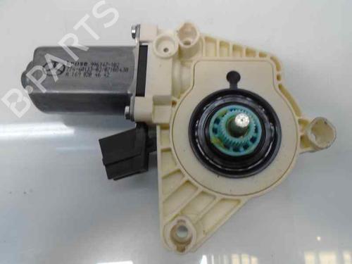 Right rear window motor MERCEDES-BENZ B-CLASS Sports Tourer (W245) B 180 CDI (245.207) | BP5810956E22 