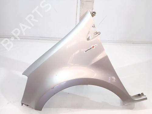 Used Left front fenders Left front fenders 38267101 38267101
