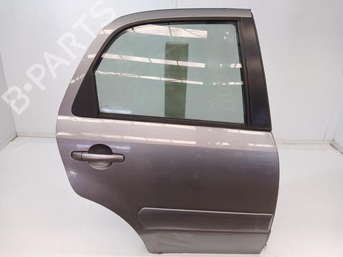 Used Right rear door Right rear door 37032976 37032976