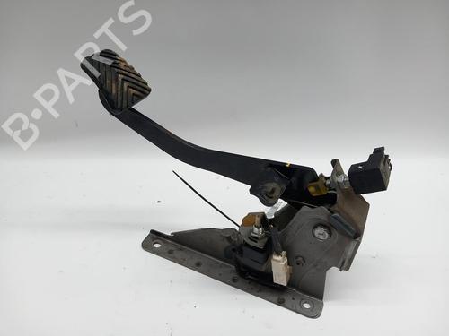 Used Clutch pedal Clutch pedal 37181606 37181606