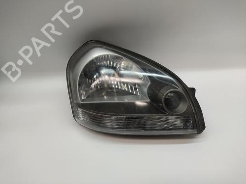 Used Right headlight HYUNDAI TUCSON (JM) [2004-2019]  29572692