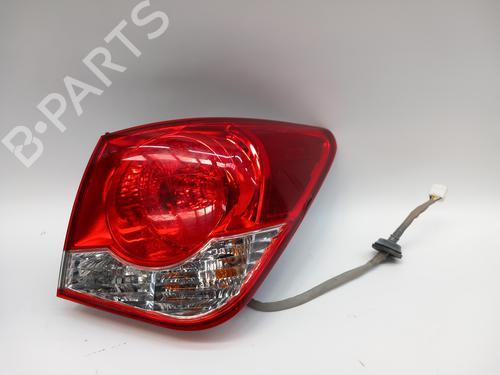 Used Right taillight CHEVROLET CRUZE (J300) [2009-2025]  29393675