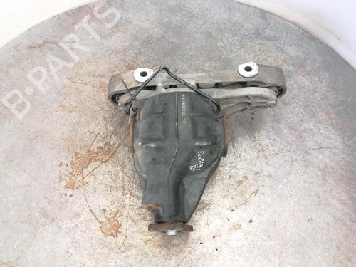 Used Rear differential MERCEDES-BENZ VITO / MIXTO Van (W639) 110 CDI (639.601, 639.603, 639.605) (95 hp) 28326061