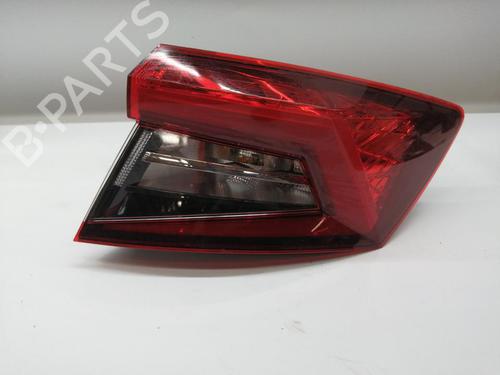Used Right taillight Right taillight SKODA KAROQ (NU7, ND7) [2017-2026] 33336406 33336406