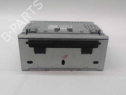 Used Radio FORD FIESTA VI (CB1, CCN) 1.4 TDCi (70 hp) 30681249