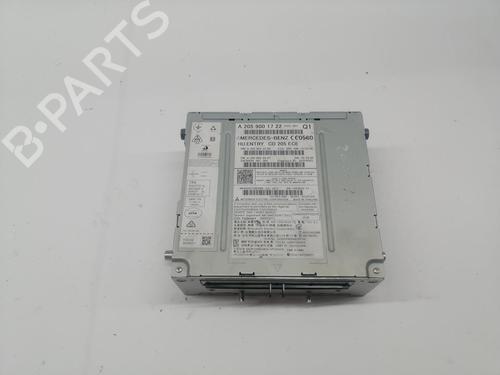 Used Radio MERCEDES-BENZ C-CLASS (W205) C 220 BlueTEC / d (205.002, 205.004) (170 hp) 30532870