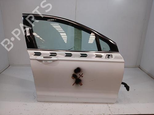 Used Right front door FORD MONDEO V Hatchback (CE) 2.0 TDCi (150 hp) 31149674