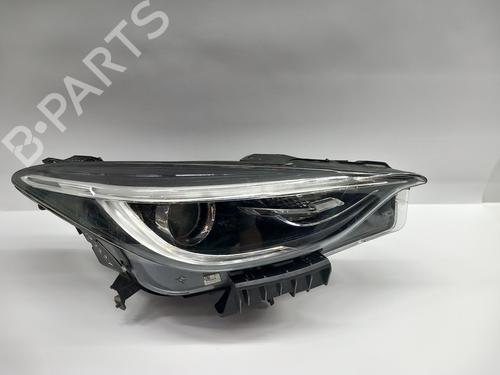 Right headlight INFINITI Q30 1.6 | BP21550184C29 
