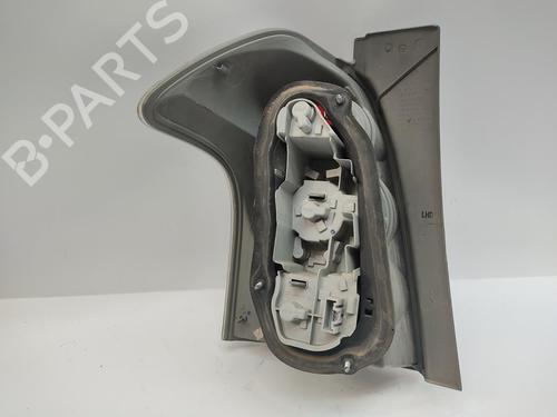Højre baglygte TOYOTA COROLLA Verso (ZER_, ZZE12_, R1_) 2.2 D-4D (AUR10_, AUR10R) | BP30293991C35