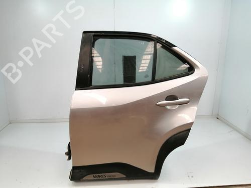 Used Left rear door TOYOTA YARIS CROSS (MXP_) [2020-2025]  27177981