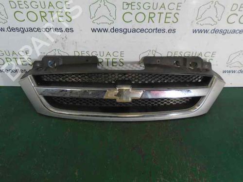 Grill CHEVROLET REZZO MPV (U100) 1.6 (105 hp) 5526042