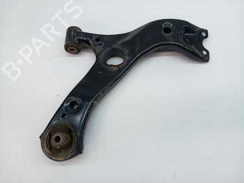 Used Right front suspension arm TOYOTA C-HR (_X1_) [2016-2025]  30467492