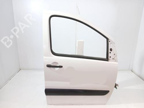 Used Right front door Right front door PEUGEOT EXPERT Van (VF3A_, VF3U_, VF3X_) 1.6 HDi 90 8V (90 hp) 35725784 35725784