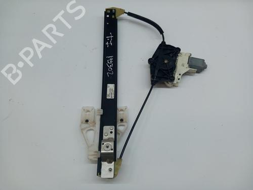 Rudehejsemekanisme venstre bagtil AUDI Q3 (8UB, 8UG) [2011-2020]  30313791