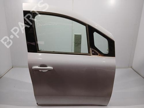 Used Right front door Right front door MERCEDES-BENZ T-CLASS MPV (W420) T 160 CDI (420.823) (95 hp) 33464334 33464334