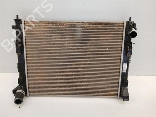 Used Water radiator Water radiator 37594661 37594661