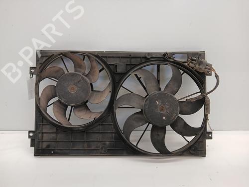 Used Radiator fan Radiator fan 37182133 37182133