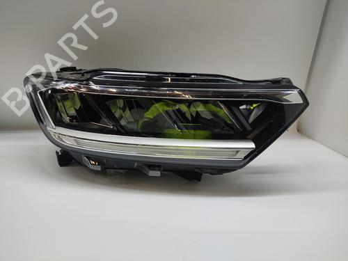 Used Right headlight VW T-ROC (A11, D11) [2017-2026]  31331001
