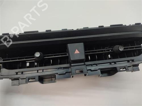 Warning switch TOYOTA C-HR (_X1_) 1.8 Hybrid (ZYX10_, ZYX11_, ZYX10R, ZYX11R) | BP27623903I22 - Image 3