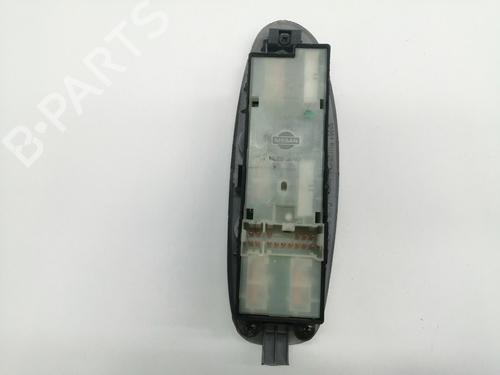 Left front window switch NISSAN ALMERA TINO (V10) 2.2 dCi | BP16179117I27