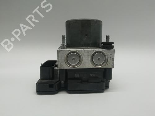 Used Control unit MERCEDES-BENZ GLA-CLASS (X156) GLA 220 CDI (156.903) (170 hp) 15507358