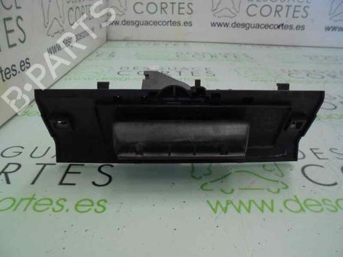 Used Tailgate handle PEUGEOT 206 Hatchback (2A/C) 1.4 HDi eco 70 (68 hp) 5531021