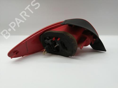 Right taillight PEUGEOT 206 Hatchback (2A/C) 1.4 HDi eco 70 | BP27592096C35 