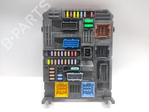 Used Fuse box CITROËN C4 III (BA_, BB_, BC_) [2020-2025]  29588262