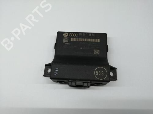 Używane Moduł elektroniczny AUDI Q5 (8RB) 2.0 TDI (143 hp) 30727275