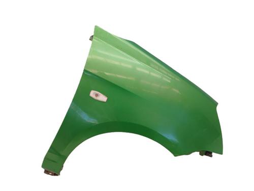 Used Right front fenders Right front fenders 37234163 37234163