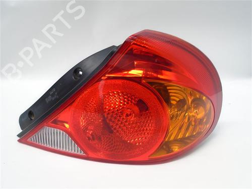Used Right taillight Right taillight KIA SEPHIA Saloon (FA) 1.6 i (80 hp) 7478691 7478691