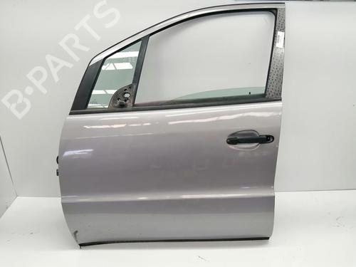 Used Left front door Left front door 28052546 28052546