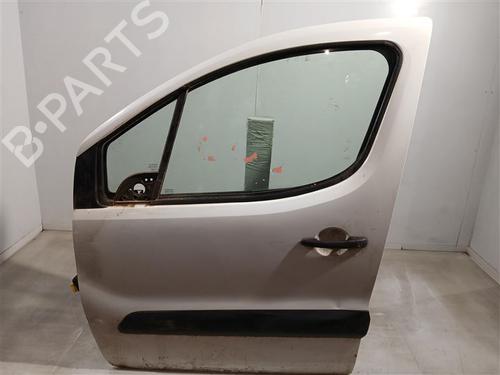 Used Left front door Left front door 24175575 24175575