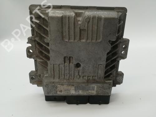 Used Engine control unit (ECU) PEUGEOT 308 II (LB_, LP_, LW_, LH_, L3_) [2013-2021]  9840512