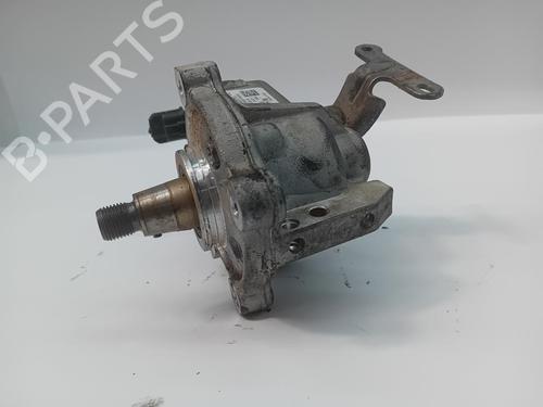 Used Injection pump Injection pump CITROËN C4 Picasso II [2013-2026] 33890805 33890805
