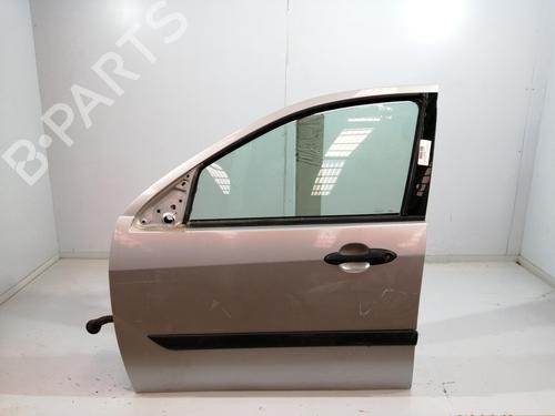 Used Left front door FORD FOCUS I (DAW, DBW) 1.8 Turbo DI / TDDi (90 hp) 27407146