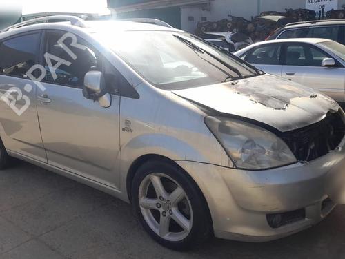 Ricambi TOYOTA COROLLA Verso (ZER_, ZZE12_, R1_) 2.2 D-4D (AUR10_, AUR10R) (177 hp) 4286992