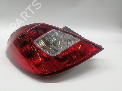 Rückleuchte Links für OPEL CORSA C (X01) [2000-2009]  29288807