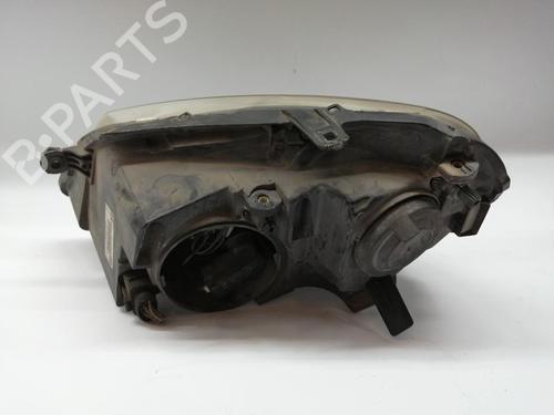 Right headlight VW POLO IV (9N_, 9A_) 1.4 TDI | BP31158675C29 