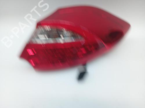 Used Right taillight Right taillight 37490837 37490837
