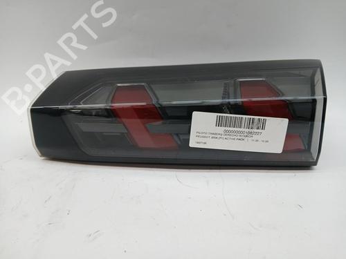 Used Right tailgate light Right tailgate light PEUGEOT 2008 II (UD_, US_, UY_, UJ_, UR_, UC_) [2019-2026] 34442265 34442265