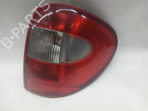Rückleuchte Rechts für Rückleuchte Rechts CHRYSLER VOYAGER IV (RG, RS) 2.5 CRD (141 hp) 39756085 39756085